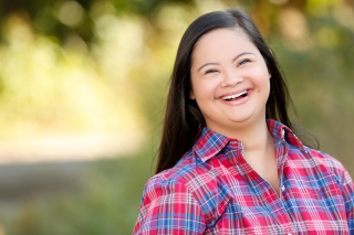 Marina a Johns Creek Senior with down-syndrome choose to take her senior pictures with Urban Flair and Starr Petronella