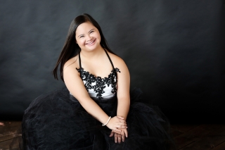 Marina a Johns Creek Senior with down-syndrome choose to take her senior pictures with Urban Flair and Starr Petronella